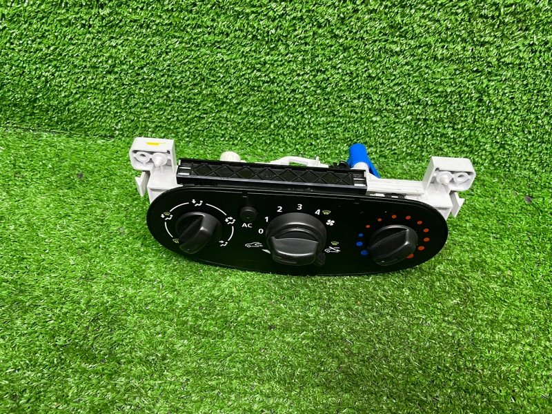 Блок управления отопителем, 2000 рублей, Москва