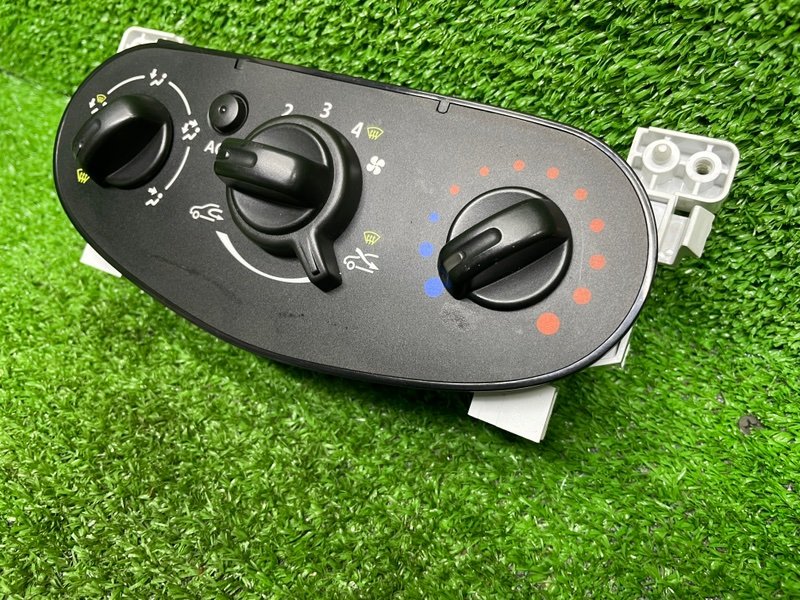 Блок управления отопителем, 2000 рублей, Москва