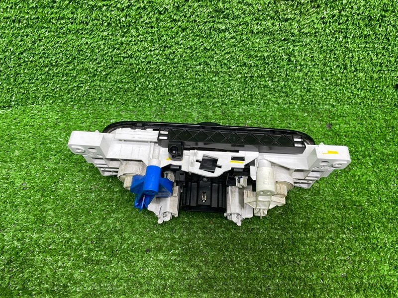 Блок управления отопителем, 2000 рублей, Москва