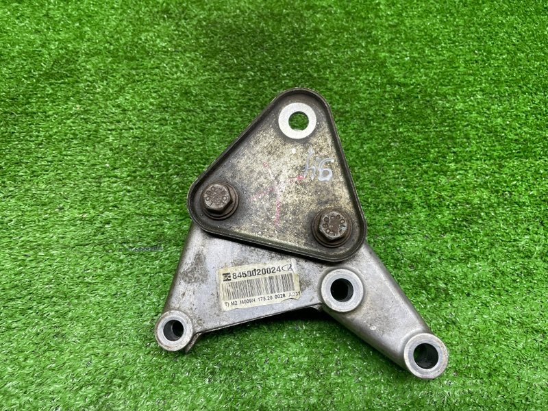 Кронштейн двигателя, 1000 рублей, Москва