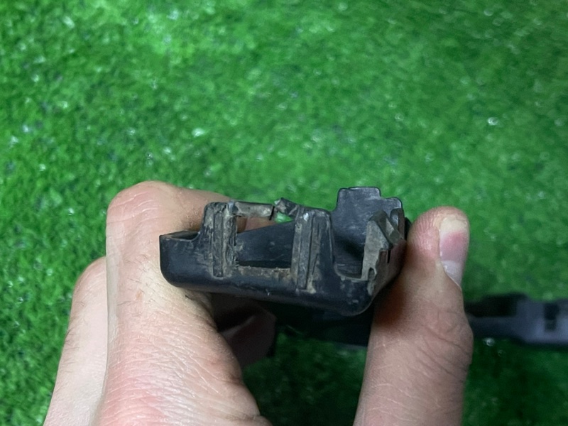 Направляющая заднего бампера, 2000 рублей, Москва