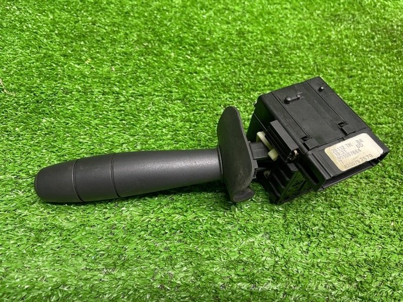 Переключатель стеклоочистителей, 2000 рублей, Москва