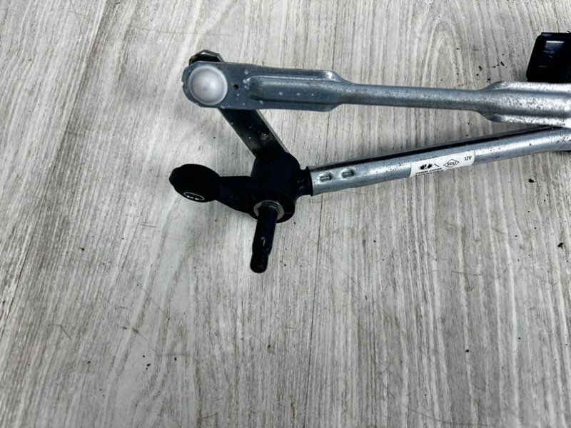 Трапеция стеклоочистителей, 2500 рублей, Москва