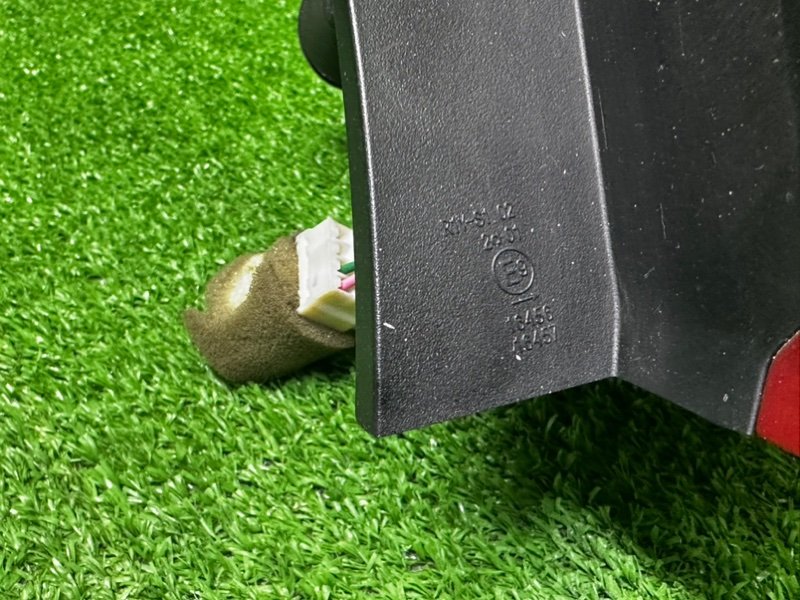 Фонарь задний правый, 15000 рублей, Москва