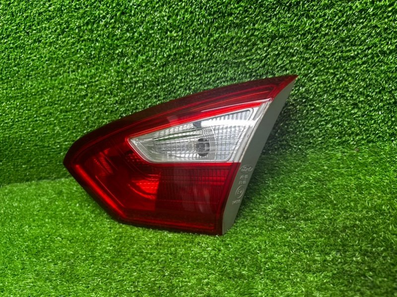 Фонарь задний правый, 7000 рублей, Москва