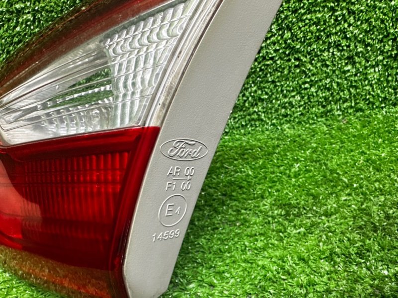 Фонарь задний правый, 7000 рублей, Москва