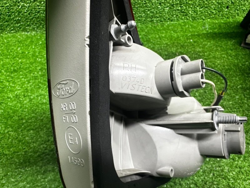 Фонарь задний правый, 7000 рублей, Москва