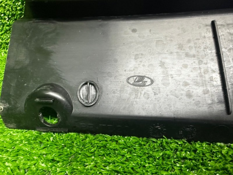 Планка под лобовое стекло, 1000 рублей, Москва