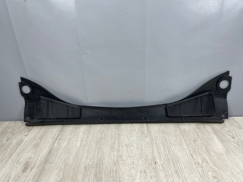 Планка под лобовое стекло, 1200 рублей, Москва