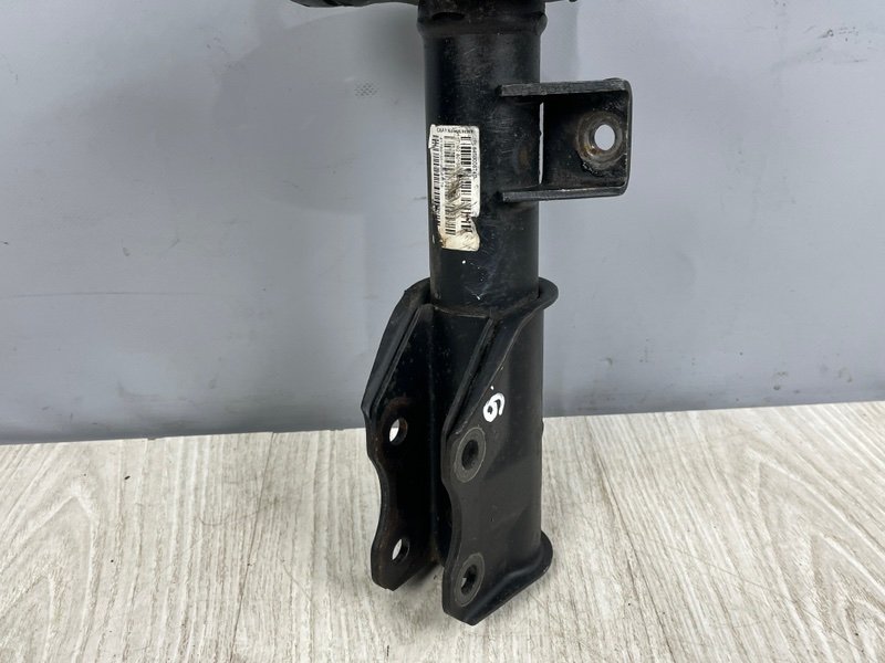 Амортизатор передний, 3000 рублей, Москва