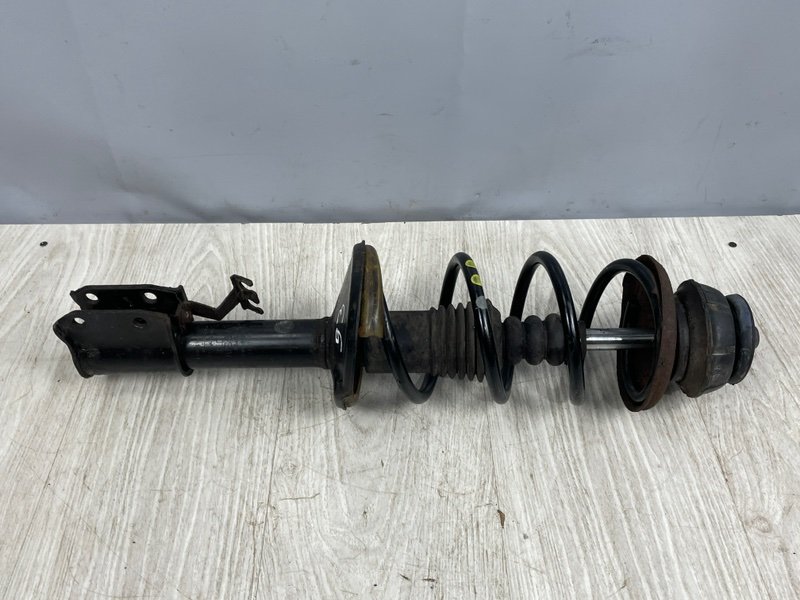 Амортизатор передний, 2700 рублей, Москва