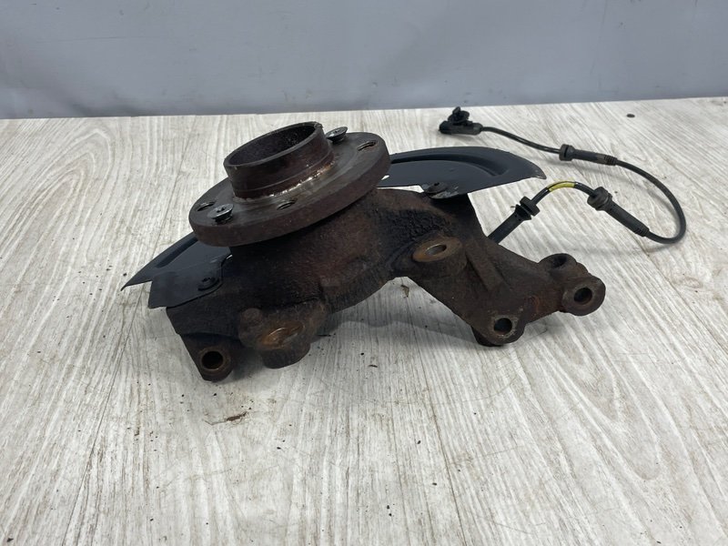 Кулак поворотный, 2500 рублей, Москва