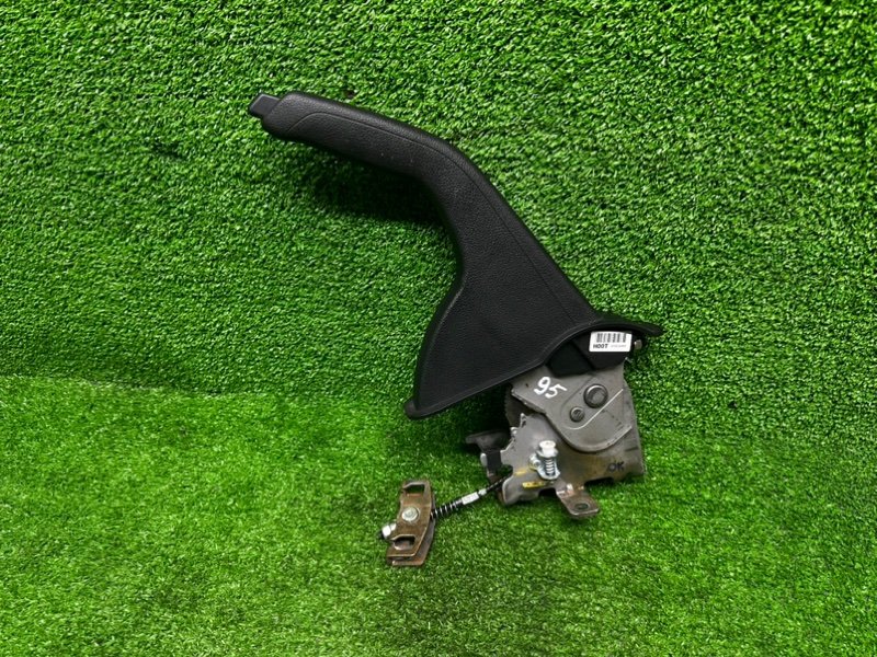 Рычаг стояночного тормоза, 500 рублей, Москва