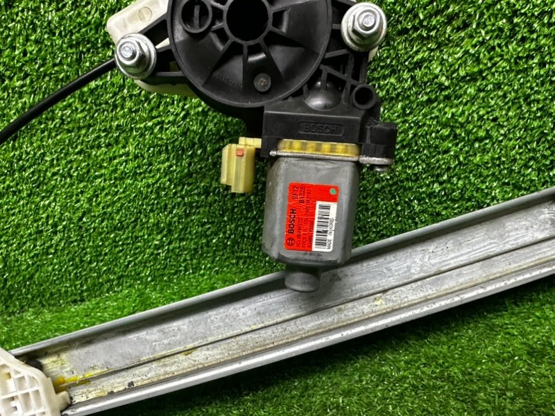 Стеклоподъемник задний, 1000 рублей, Москва