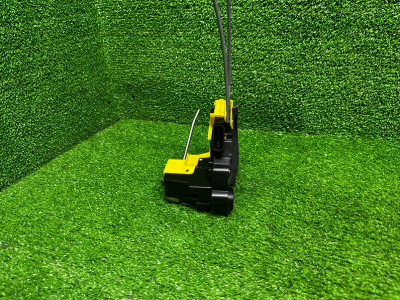 Замок двери задней правой, 1500 рублей, Москва