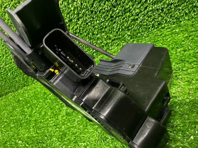 Замок двери передней левой, 4500 рублей, Москва