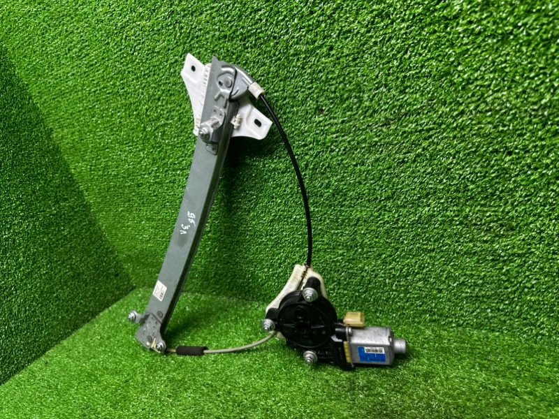 Стеклоподъемник задний, 1000 рублей, Москва