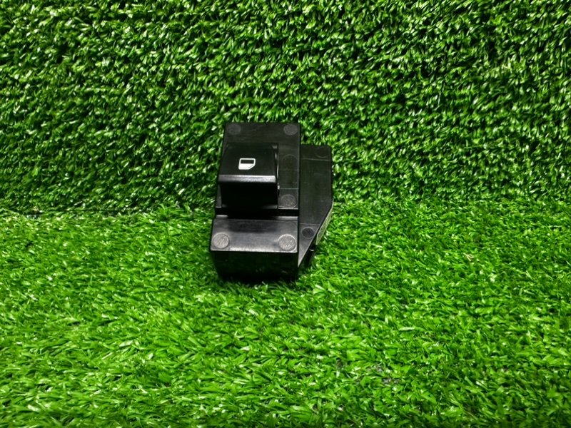 Кнопка стеклоподъемника, 500 рублей, Москва