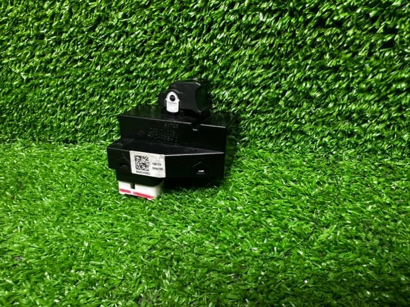 Кнопка стеклоподъемника, 500 рублей, Москва