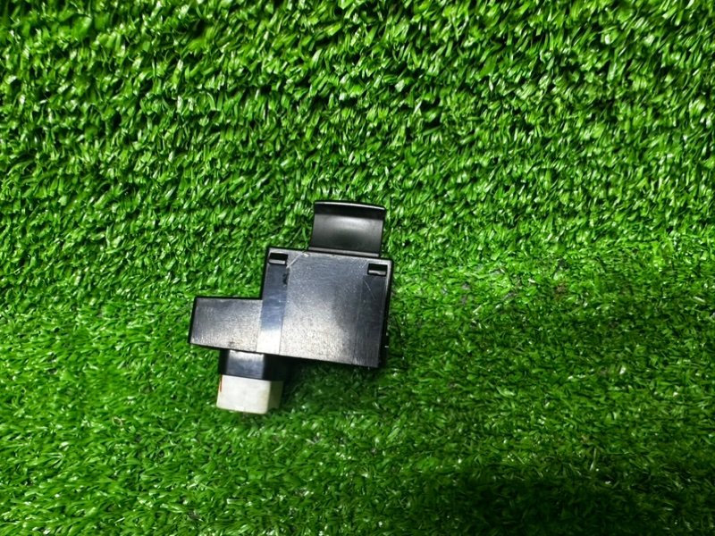 Кнопка стеклоподъемника, 500 рублей, Москва