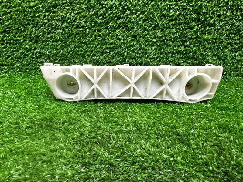 Кронштейн переднего бампера, 500 рублей, Москва