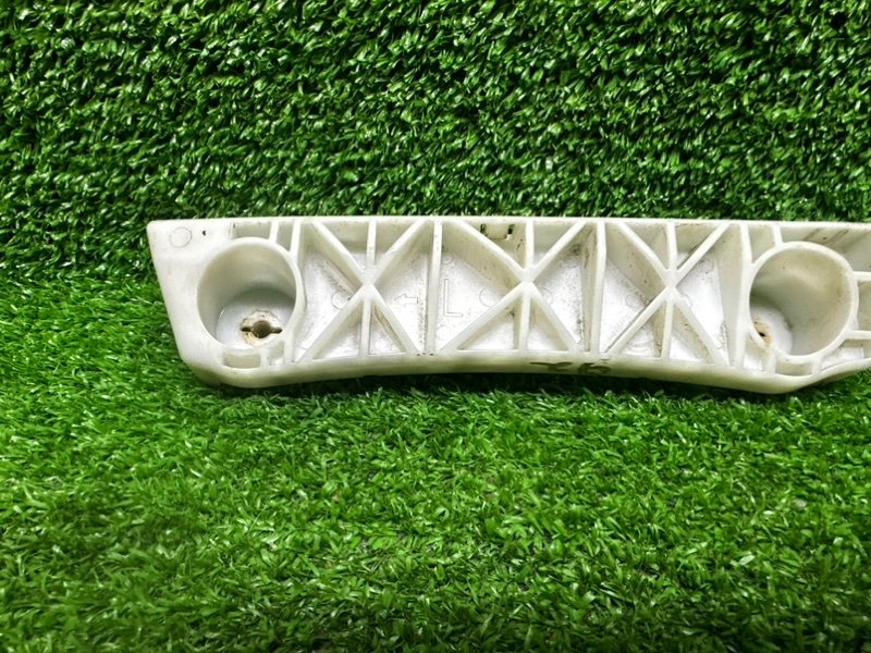 Кронштейн переднего бампера, 500 рублей, Москва