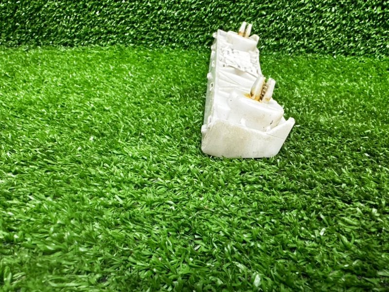 Кронштейн переднего бампера, 500 рублей, Москва