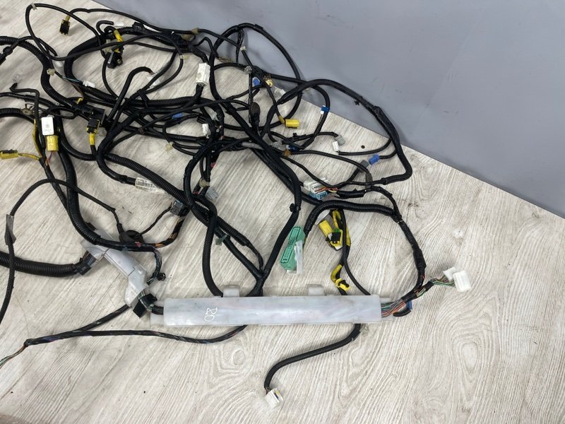 Проводка багажника, 2500 рублей, Москва