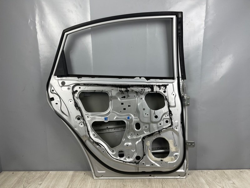 Дверь задняя левая, 25000 рублей, Москва