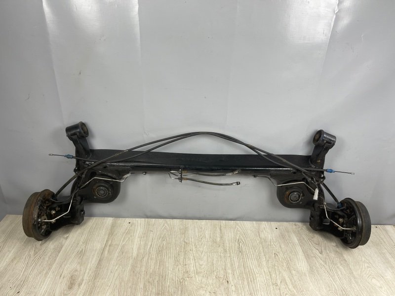 Балка задняя, 29000 рублей, Москва