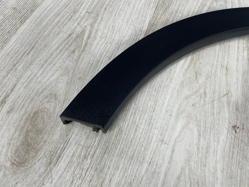 Накладка крыла, 2000 рублей, Москва