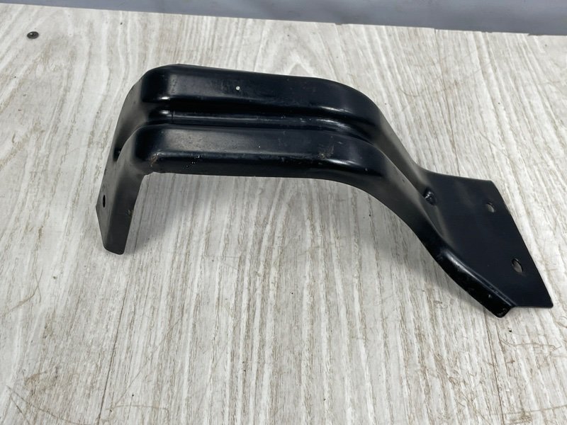 Кронштейн заднего бампера, 500 рублей, Москва