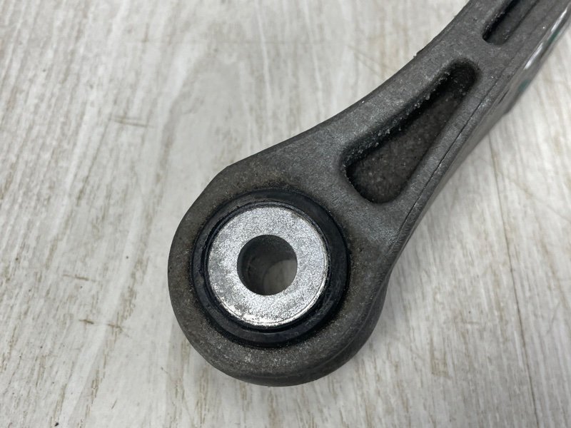 Кронштейн двигателя, 2500 рублей, Москва