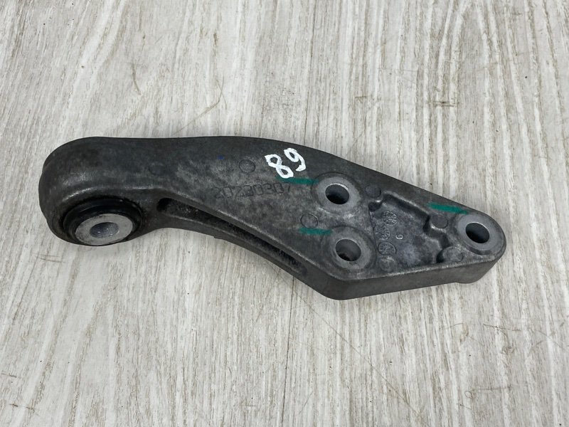 Кронштейн двигателя, 2500 рублей, Москва