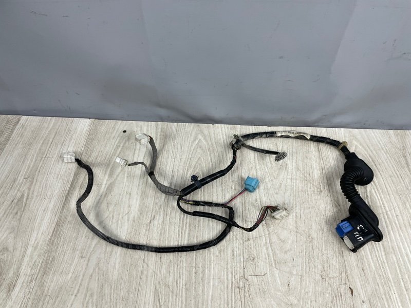 Проводка двери, 1000 рублей, Москва