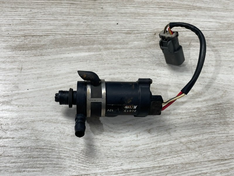 Насос омывателя фар, 1000 рублей, Москва