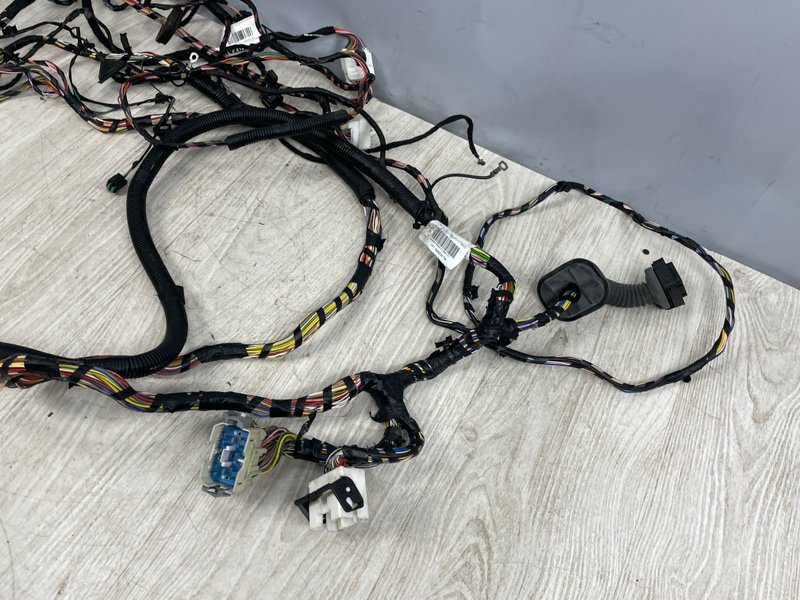 Проводка багажника, 2500 рублей, Москва