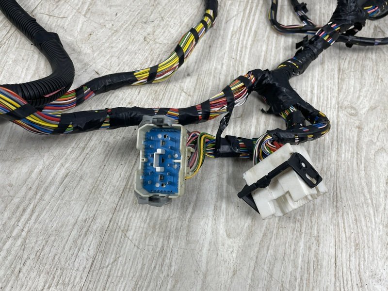 Проводка багажника, 2500 рублей, Москва