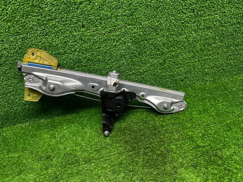 Стеклоподъемник передний, 2000 рублей, Москва