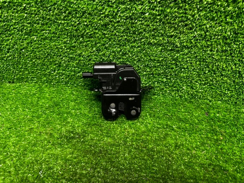 Замок багажника, 1550 рублей, Москва