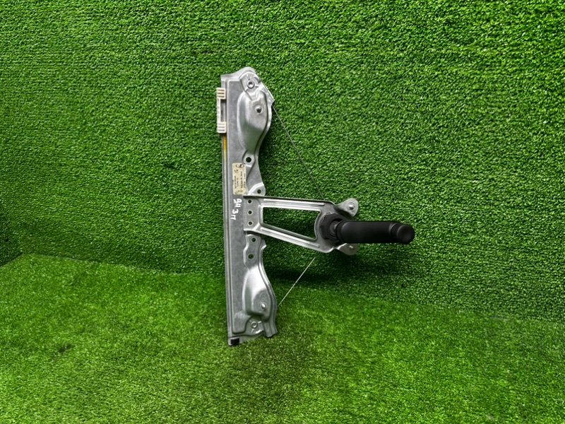 Стеклоподъемник задний, 1000 рублей, Москва