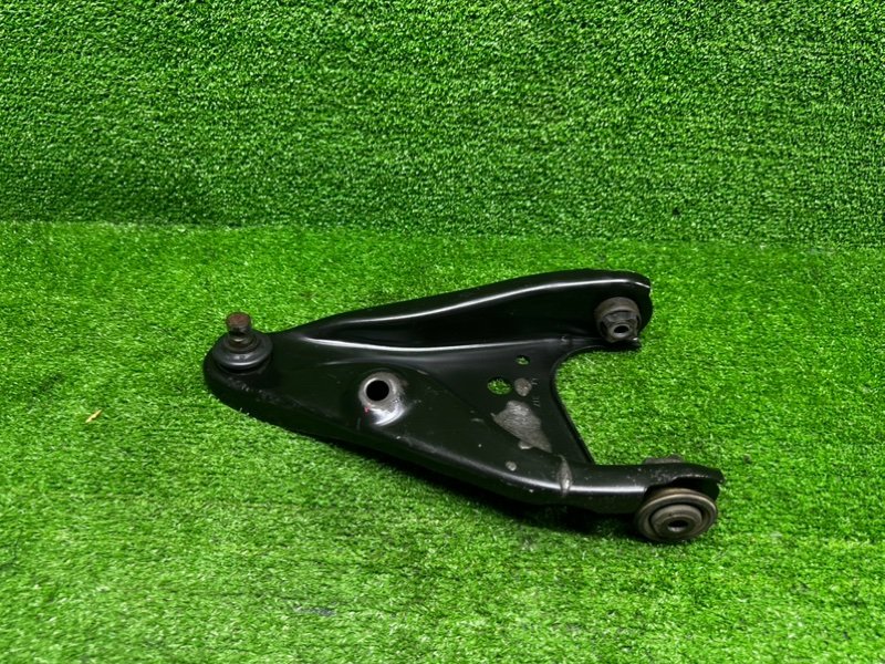 Рычаг передний левый, 1500 рублей, Москва