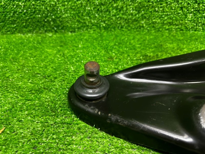 Рычаг передний левый, 1500 рублей, Москва