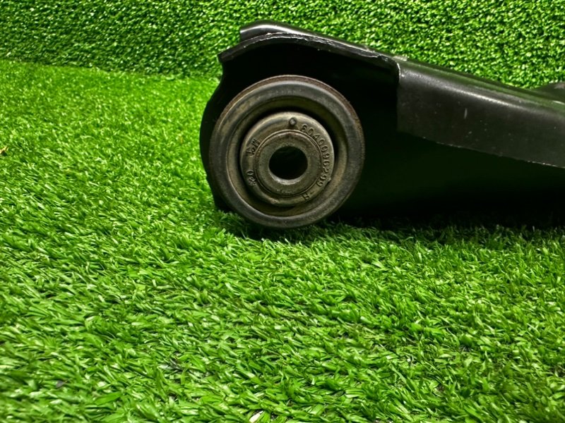 Рычаг передний левый, 1500 рублей, Москва