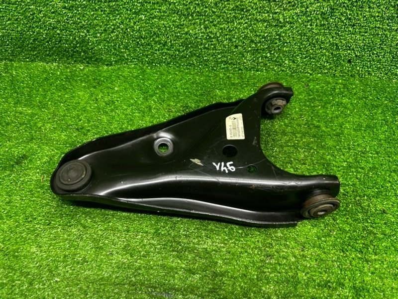 Рычаг передний левый, 1500 рублей, Москва