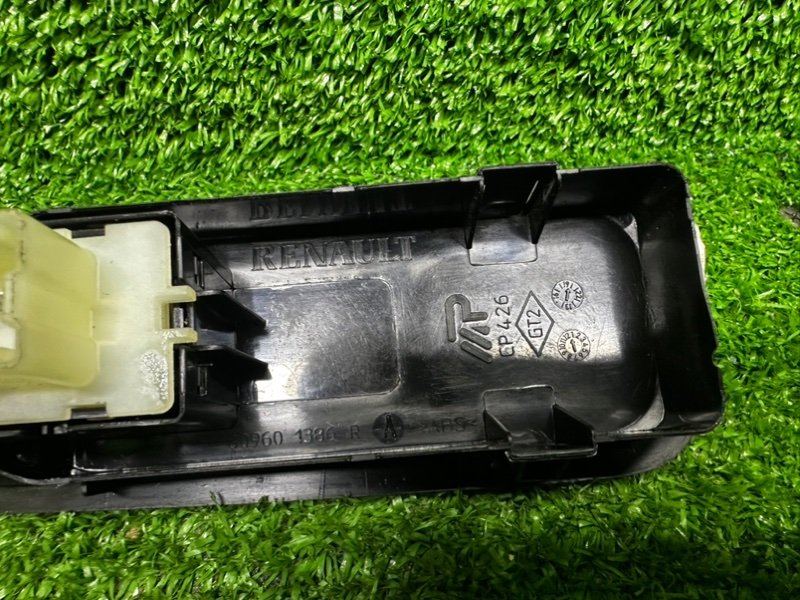 Кнопка стеклоподъемника, 600 рублей, Москва