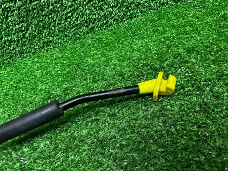 Упор капота, 500 рублей, Москва