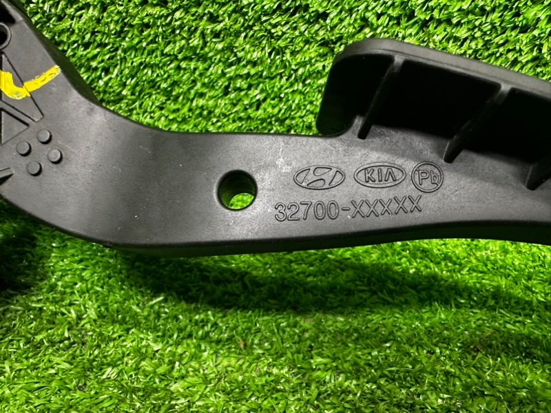 Педаль газа, 1000 рублей, Москва