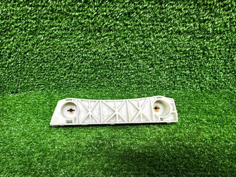 Кронштейн переднего бампера, 500 рублей, Москва