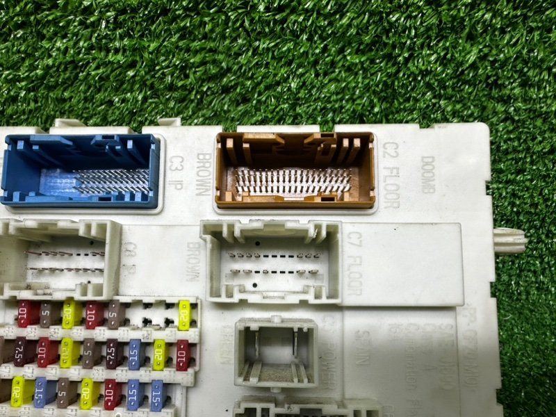 Блок предохранителей салонный, 10100 рублей, Москва